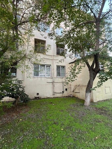 3 otaqlı köhnə tikili - Gənclik m. - 70 m² (14)