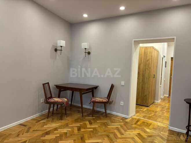 2 otaqlı köhnə tikili - İçəri Şəhər m. - 45 m² (8)