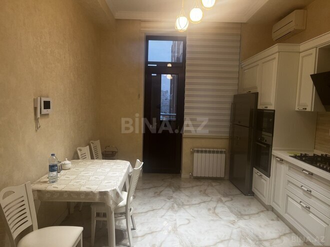3-комн. новостройка - м. Низами - 166 м² (11)