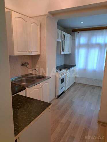 3-комн. вторичка - м. Элмляр Академиясы - 90 м² (7)