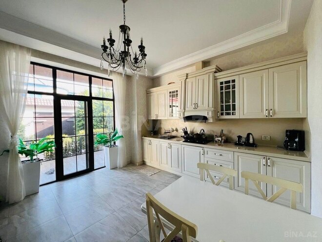 4 otaqlı həyət evi/bağ evi - Mərdəkan q. - 250 m² (5)