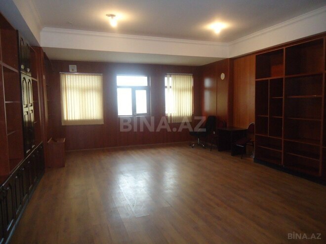 1-комн. офис - м. Шах Исмаил Хатаи - 45 м² (9)