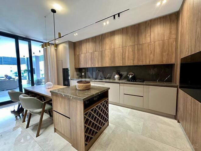 5-комн. дом/дача - пос. Новханы - 300 м² (10)