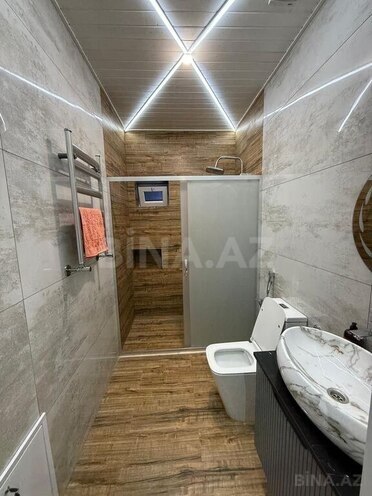 3 otaqlı həyət evi/bağ evi - Şüvəlan q. - 250 m² (12)
