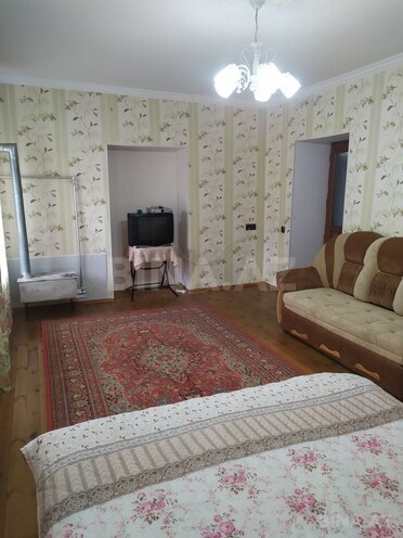 3 otaqlı həyət evi/bağ evi - Qəbələ - 150 m² (25)