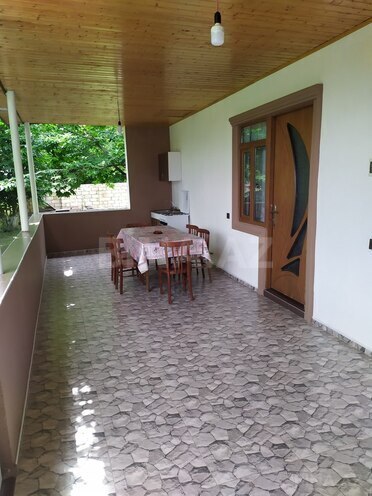 3 otaqlı həyət evi/bağ evi - Qəbələ - 150 m² (28)
