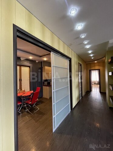 4-комн. новостройка - м. 28 мая - 140 м² (10)