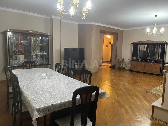 5 otaqlı yeni tikili - 8-ci mikrorayon q. - 257 m² (5)