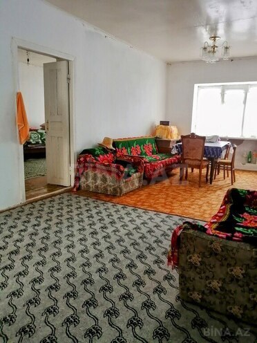 8 otaqlı həyət evi/bağ evi - Xaçmaz - 295 m² (11)