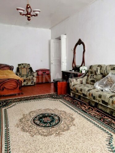 8 otaqlı həyət evi/bağ evi - Xaçmaz - 295 m² (13)