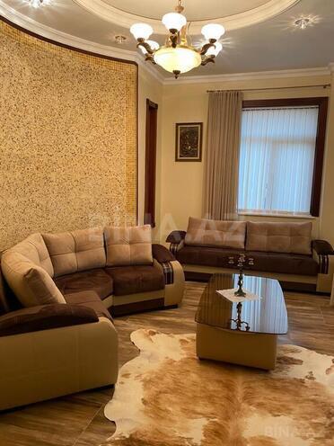 7 otaqlı həyət evi/bağ evi - Xaçmaz - 1000 m² (8)