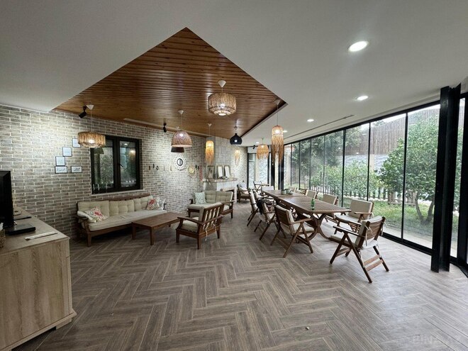 6 otaqlı həyət evi/bağ evi - Novxanı q. - 450 m² (7)