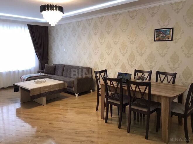 3 otaqlı yeni tikili - 8 Noyabr m. - 112.4 m² (1)