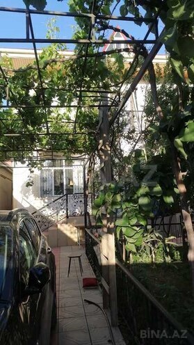 6 otaqlı həyət evi/bağ evi - Biləcəri q. - 220 m² (2)