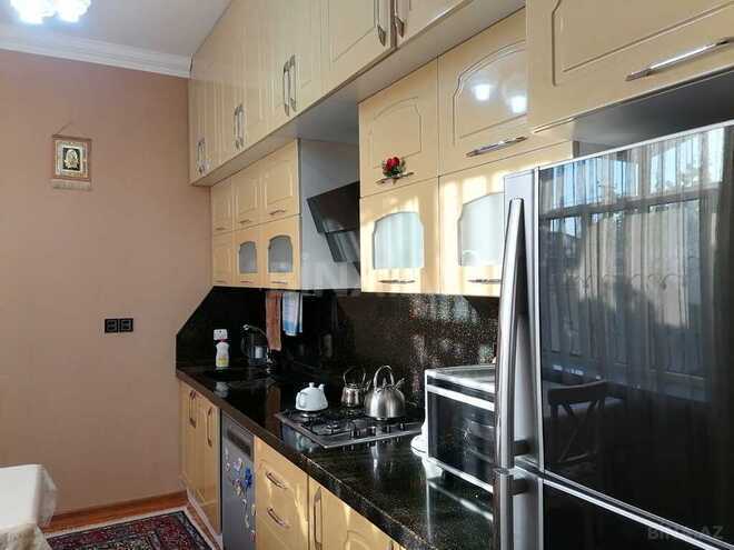 6 otaqlı həyət evi/bağ evi - Biləcəri q. - 220 m² (8)