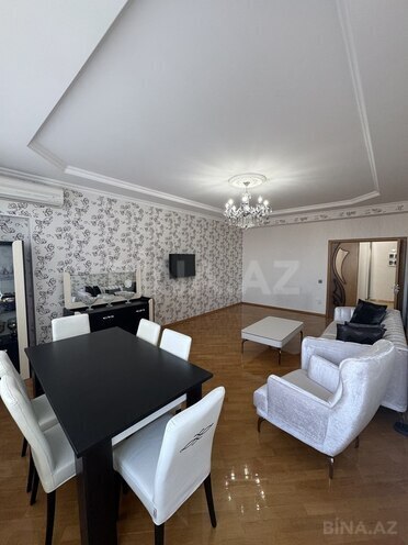 3-комн. новостройка - пос. 8-й мкр - 122 м² (1)