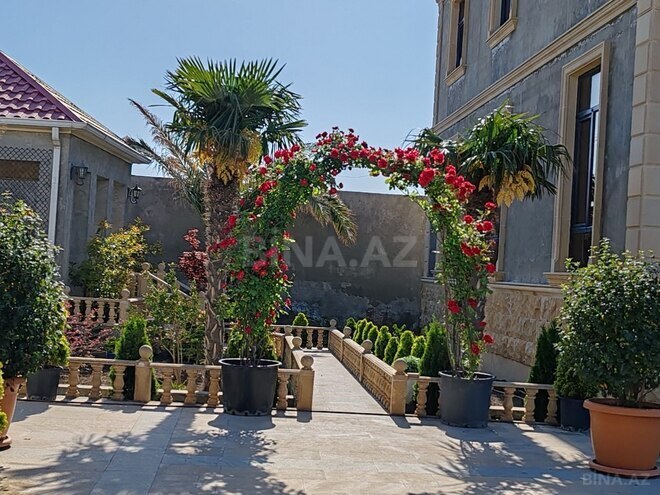 10 otaqlı həyət evi/bağ evi - Binəqədi q. - 500 m² (16)