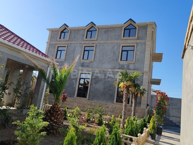 10 otaqlı həyət evi/bağ evi - Binəqədi q. - 500 m² (5)