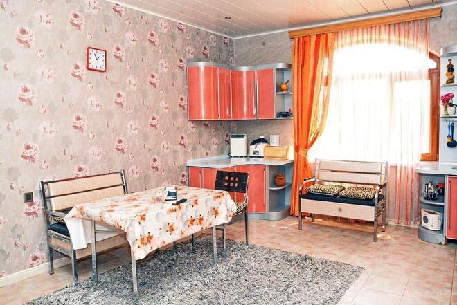 6-комн. дом/дача - пос. Сарай - 300 м² (10)