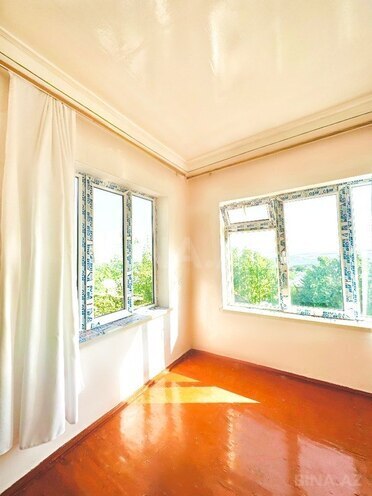 8 otaqlı həyət evi/bağ evi - Şamaxı - 242 m² (6)