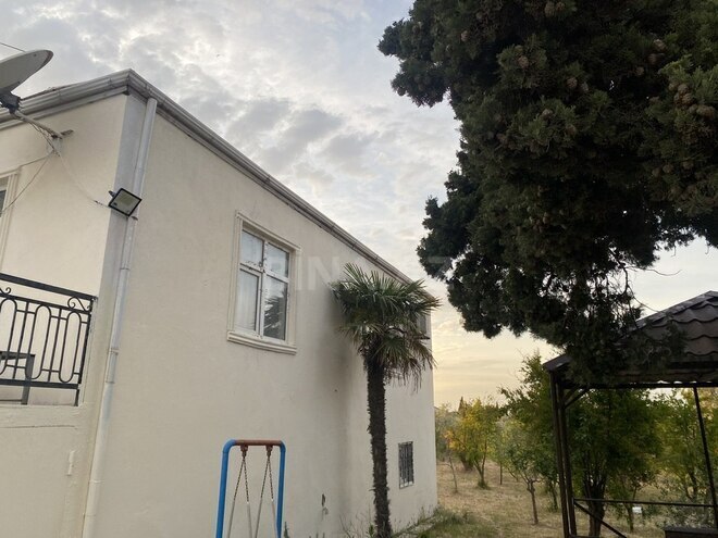 4 otaqlı həyət evi/bağ evi - Novxanı q. - 78 m² (1)