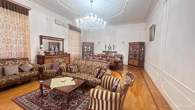 Satılır 8 otaqlı yeni tikili 450 m², Nizami m., photo 6 from 17