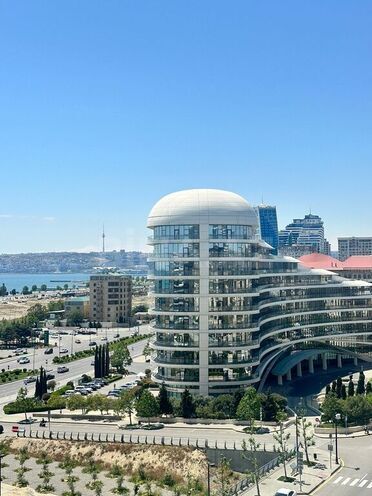 4 otaqlı yeni tikili - Ağ şəhər q. - 145 m² (1)