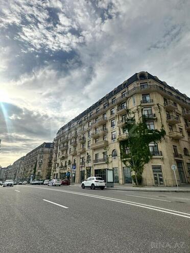 4 otaqlı yeni tikili - Ağ şəhər q. - 145 m² (2)