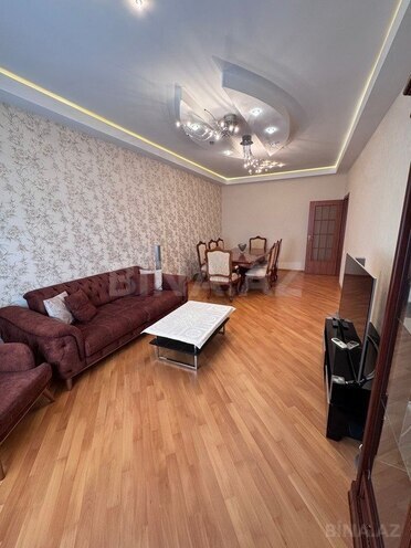 3-комн. новостройка - м. 8 ноября - 130 м² (1)