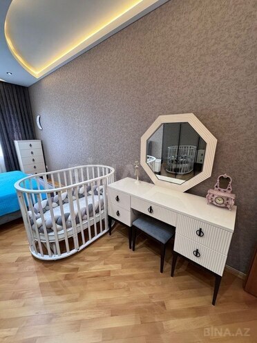 3-комн. новостройка - м. 8 ноября - 130 м² (6)