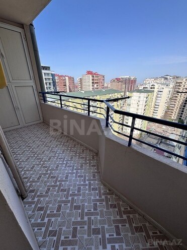 3-комн. новостройка - м. 8 ноября - 130 м² (25)
