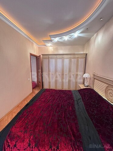 3-комн. новостройка - м. 8 ноября - 130 м² (11)