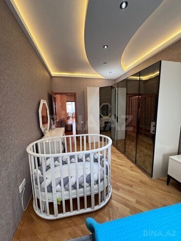 3-комн. новостройка - м. 8 ноября - 130 м² (8)