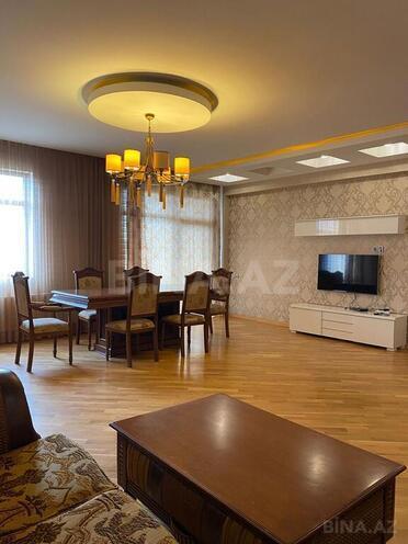 3 otaqlı yeni tikili - Nəsimi r. - 170 m² (1)