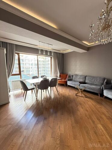 3 otaqlı yeni tikili - Şah İsmayıl Xətai m. - 140 m² (24)