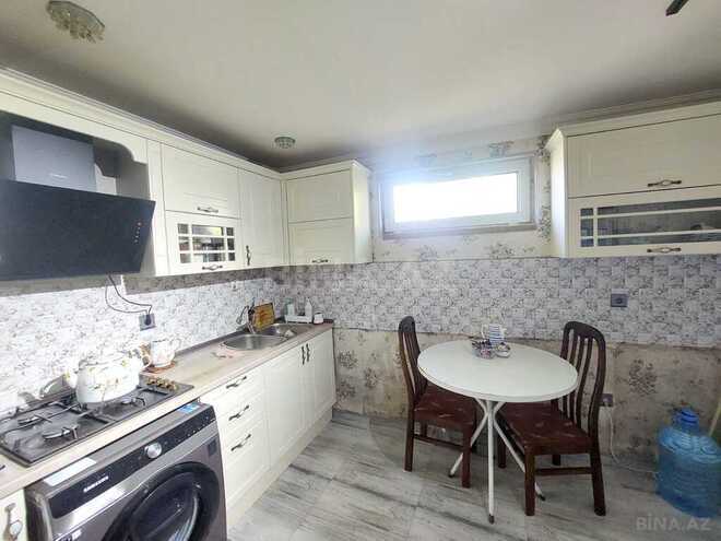 4 otaqlı həyət evi/bağ evi - Zabrat q. - 100 m² (21)