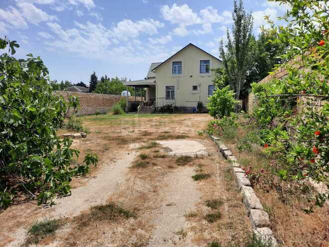 7 otaqlı həyət evi/bağ evi - Novxanı q. - 220 m² (2)