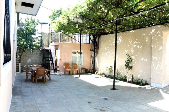 4 otaqlı həyət evi/bağ evi - Bakıxanov q. - 140 m² (10)