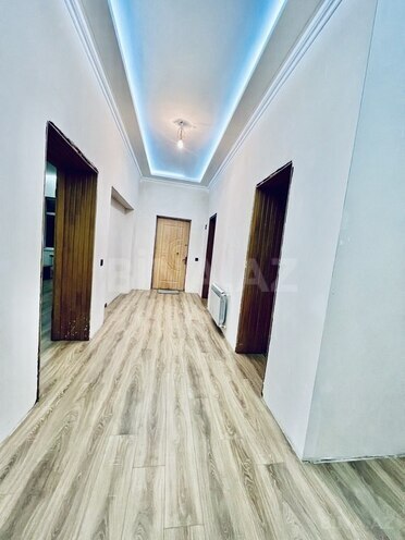 4 otaqlı həyət evi/bağ evi - Bakıxanov q. - 140 m² (1)