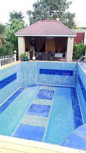 5 otaqlı həyət evi/bağ evi - Şüvəlan q. - 240 m² (1)