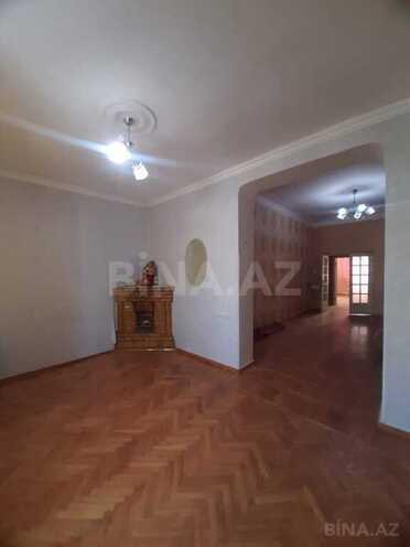 3 otaqlı köhnə tikili - 28 May m. - 80 m² (19)