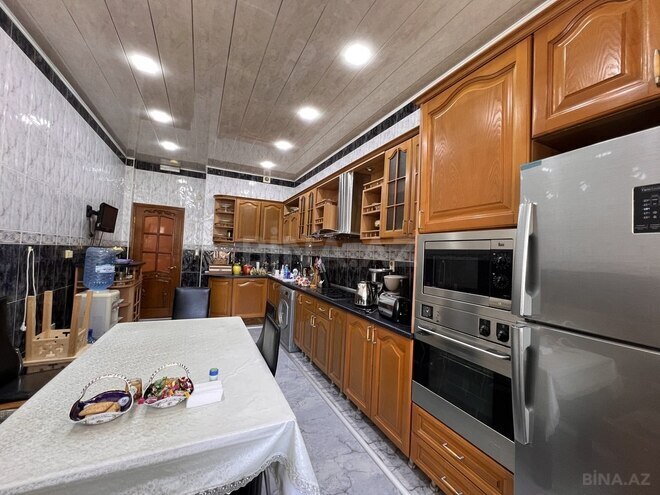 İcarəyə verilir 4 otaqlı yeni tikili 230 m², 28 May m., photo 7 from 25