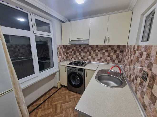 1-комн. вторичка - м. Иншаатчылар - 38 м² (2)