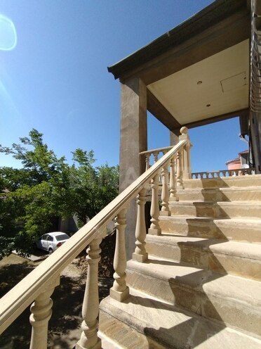 8 otaqlı həyət evi/bağ evi - Qaraçuxur q. - 200 m² (5)