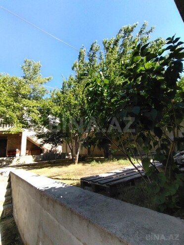 8 otaqlı həyət evi/bağ evi - Qaraçuxur q. - 200 m² (18)