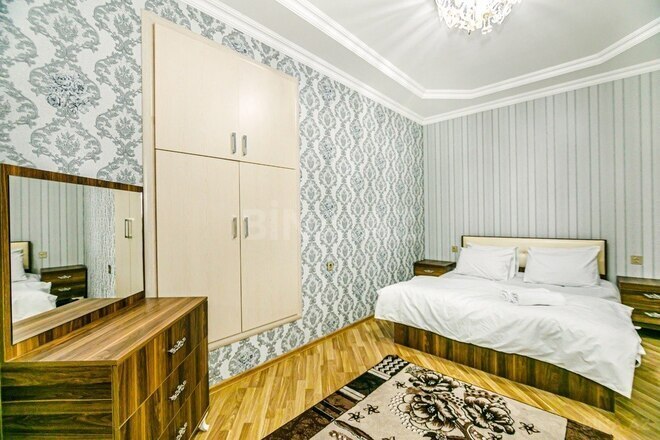3 otaqlı köhnə tikili - Sahil m. - 90 m² (1)
