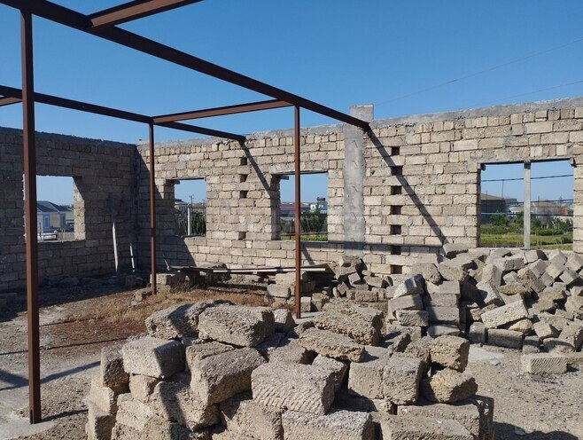 6 otaqlı həyət evi/bağ evi - Hövsan q. - 280 m² (11)