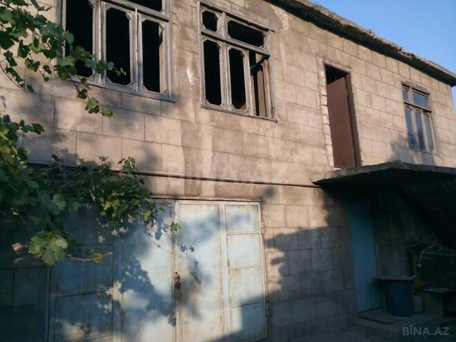 2 otaqlı həyət evi/bağ evi - Keşlə q. - 153 m² (1)