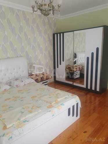 4 otaqlı həyət evi/bağ evi - Novxanı q. - 200 m² (6)