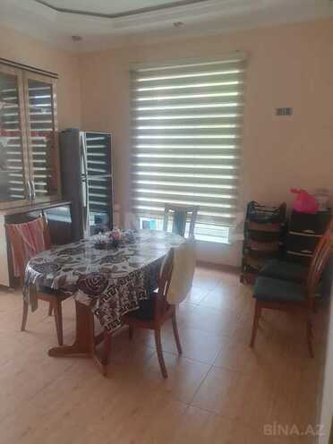 4 otaqlı həyət evi/bağ evi - Novxanı q. - 200 m² (19)